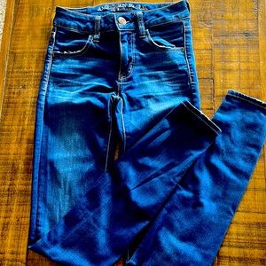 90’s/2000’s skinny jeans in great condition